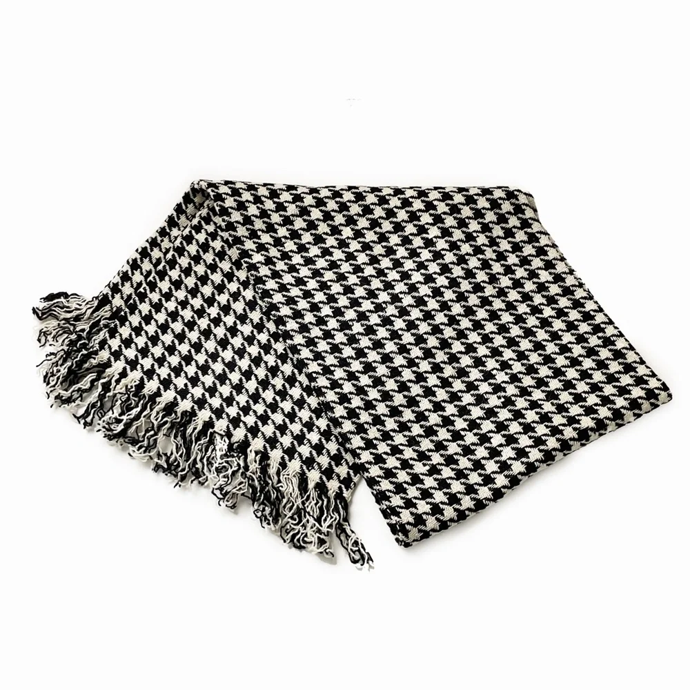 Vintage Adolfo Hat & Scarf Set 2pc Black & White Houndstooth Knit Fringe Rare
